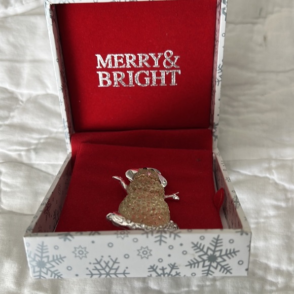 Snowman Pin or Pendant in a Christmas Box by MERRY & BRIGHT 2” Long Decorated - Picture 3 of 6